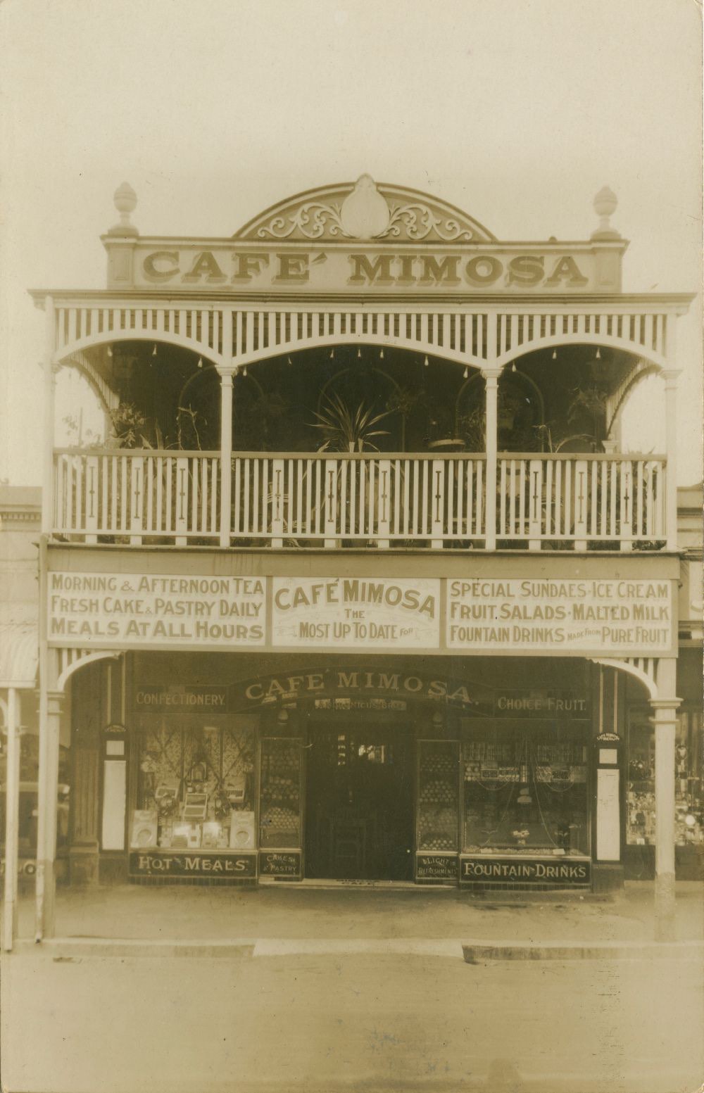 Local cafe in Maryborough